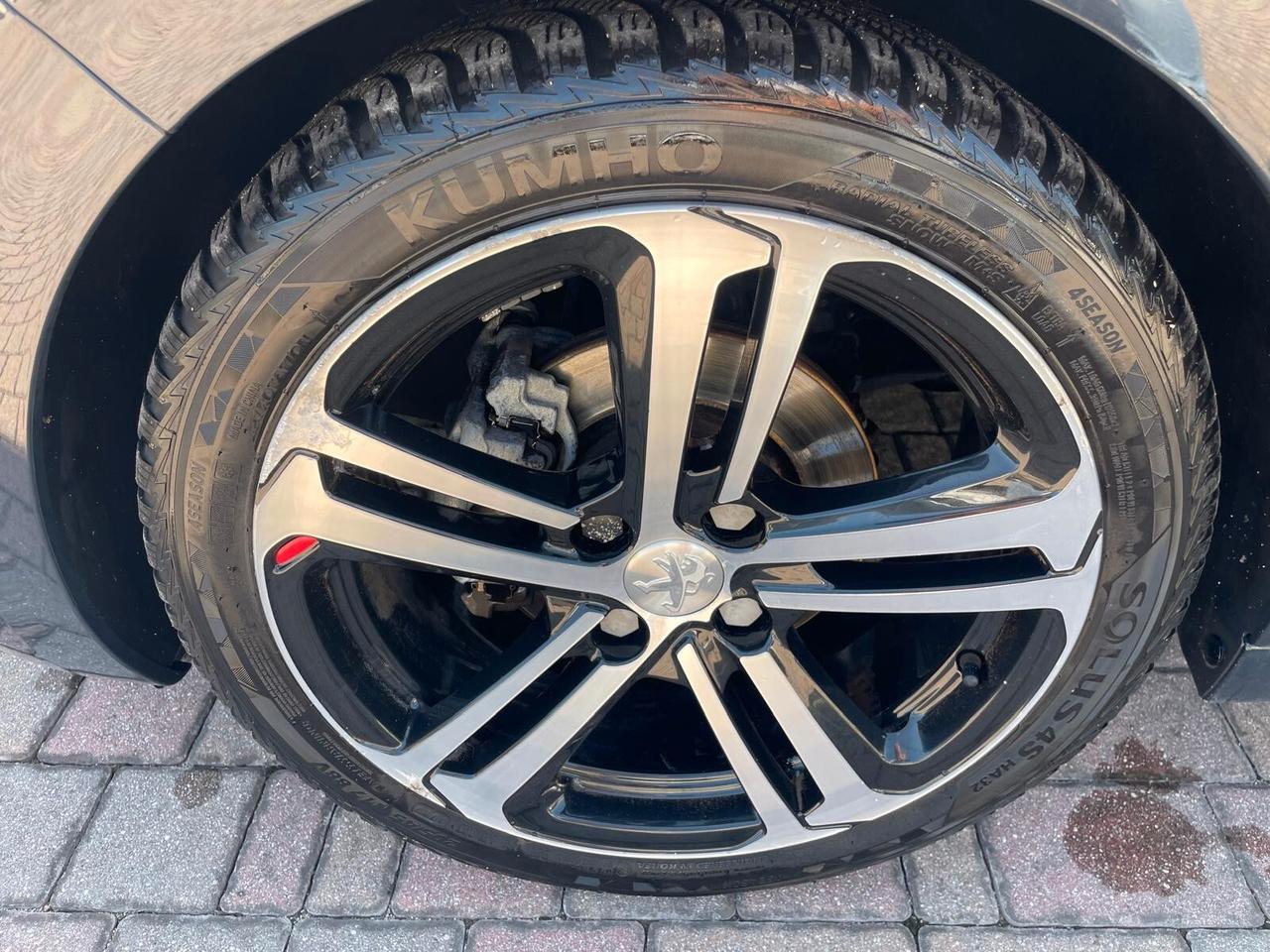 Peugeot 208 GT-Line 1.6 HDI