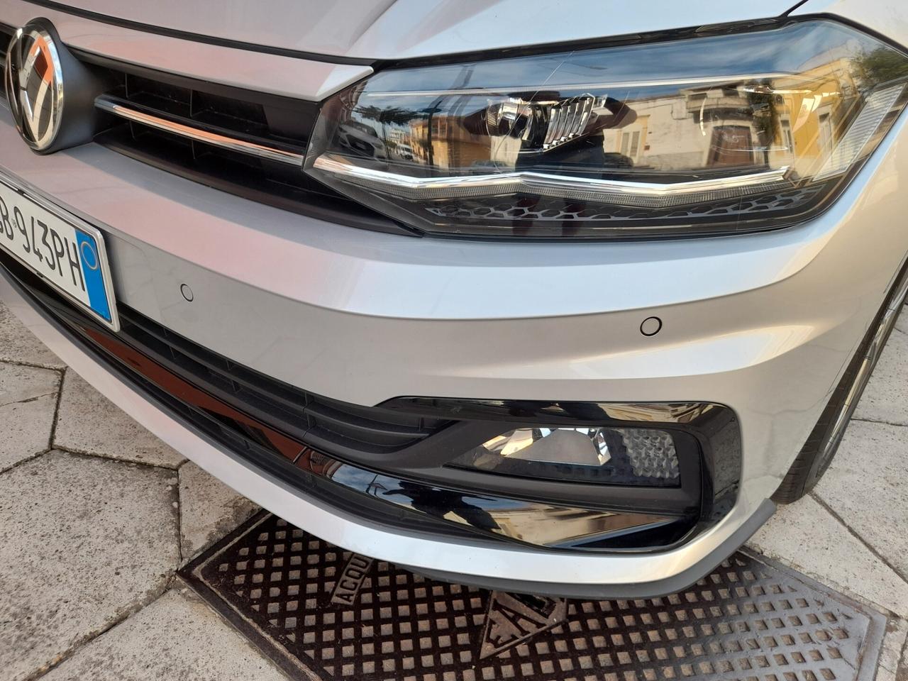 VW POLO 1.0 TGI 5P R-LINE METANO