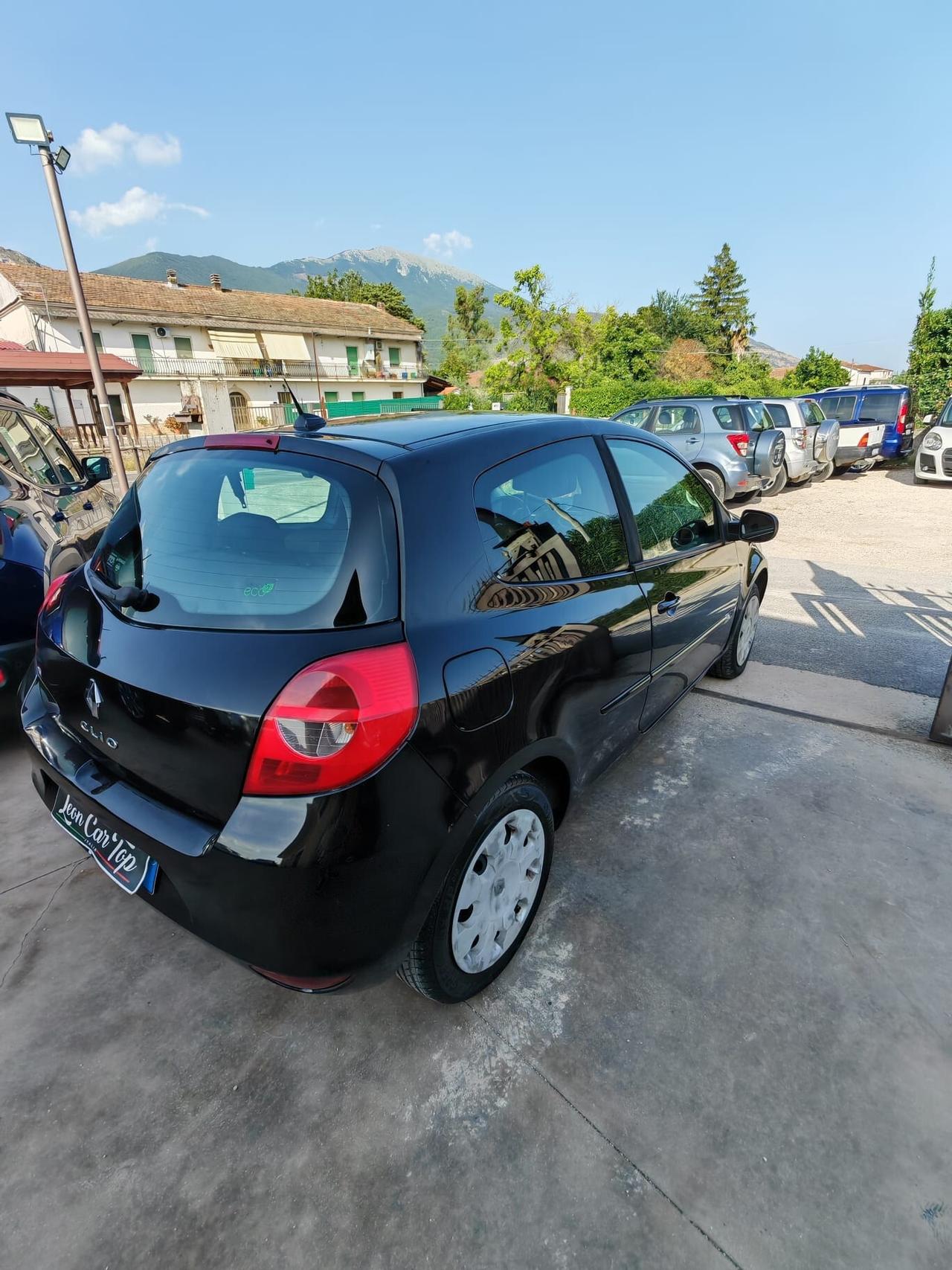 Renault Clio 1.2 benzina e gpl 75 cv garantita
