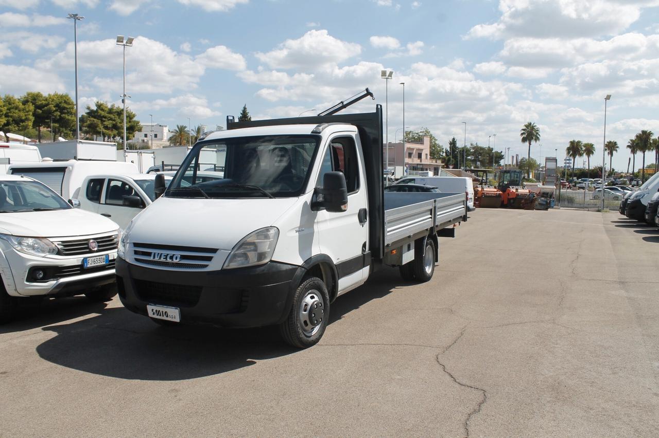 Iveco DALY 35C15 CASSONE FISSO DA 4.50 MT