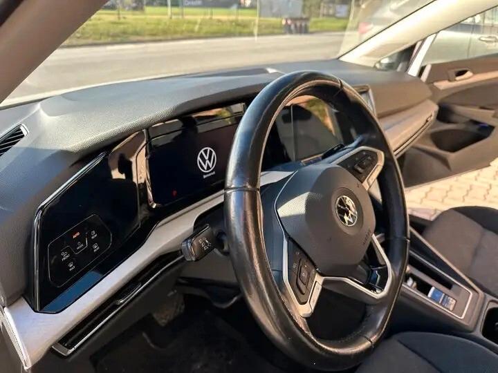Volkswagen Golf TDI DSG Executive BlueMotion tech.