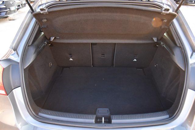 MERCEDES-BENZ A 180 d Automatic Business Extra