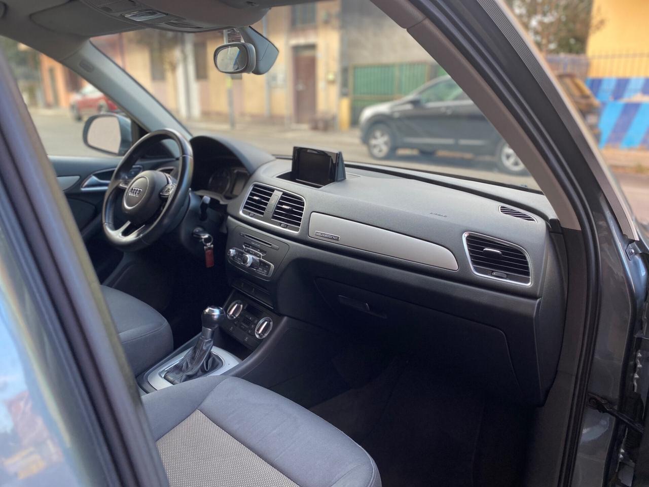 Audi Q3 2.0 TDI quattro Business Plus