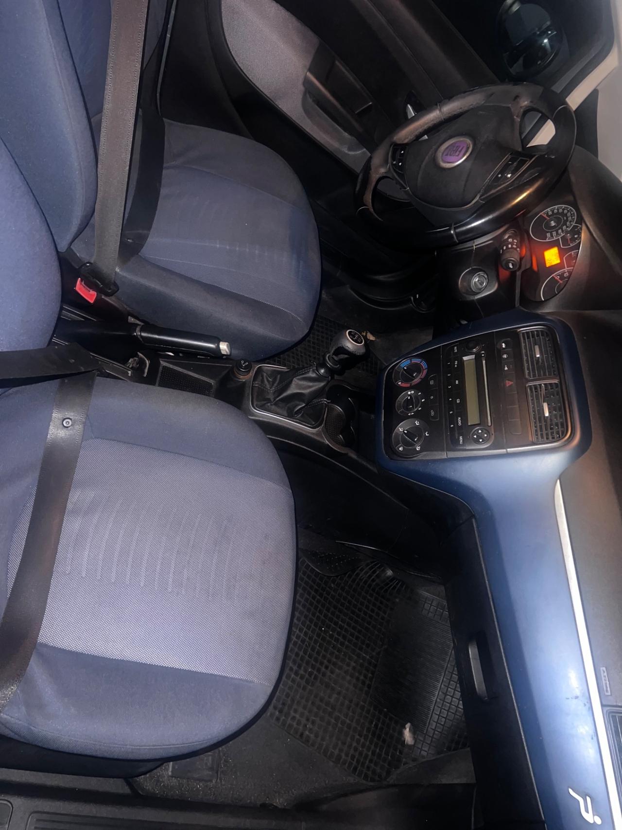 Fiat Grande Punto 1.2 5 porte Dynamic 119.000 km