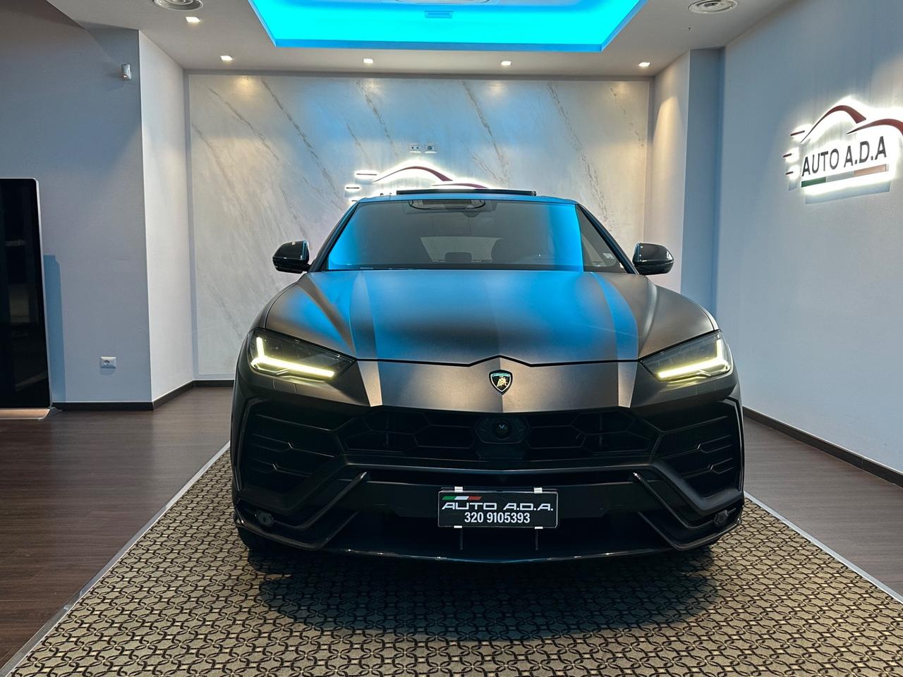 Lamborghini Urus 4.0 Graphite Capsule