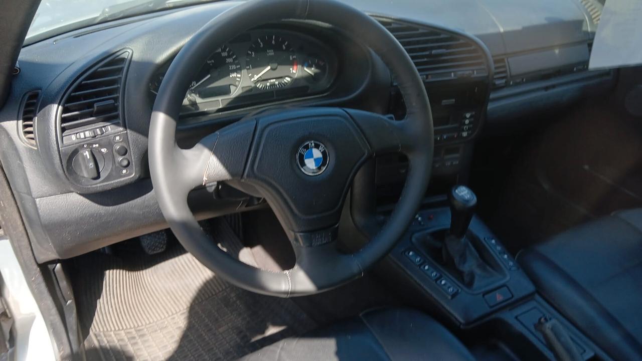 Bmw 320 320i 24V cat Cabriolet