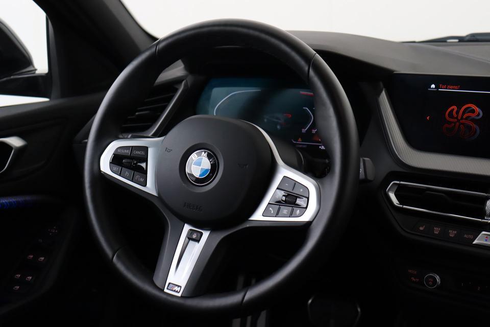 BMW 118 i Msport 136cv auto in Promo