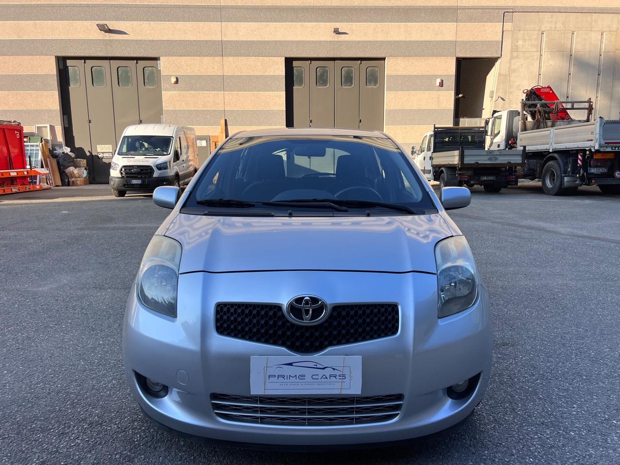 Toyota Yaris 1.3 5 porte Sol