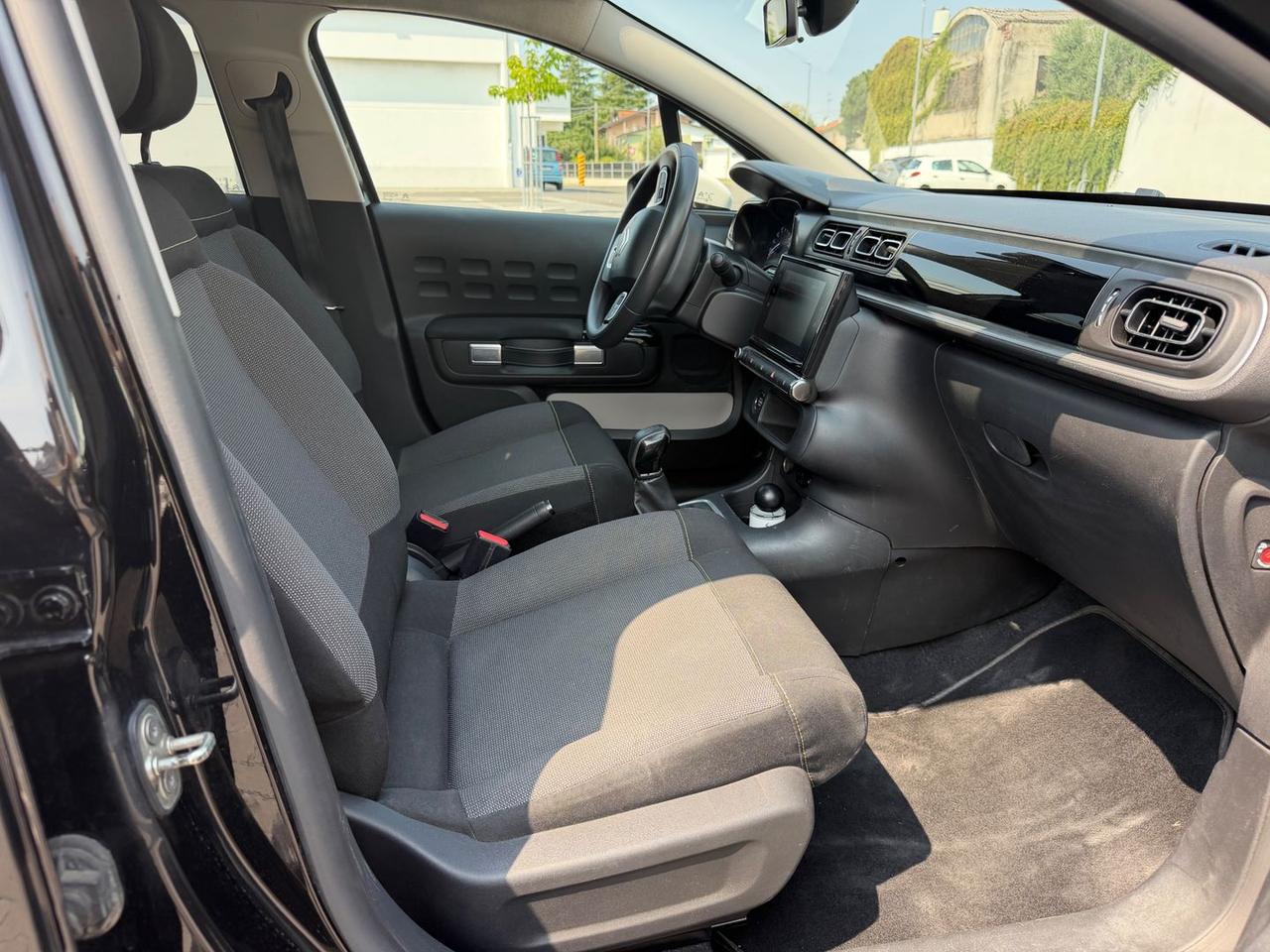Citroen C3 1.2 Pure Tech 82 Shine #11932