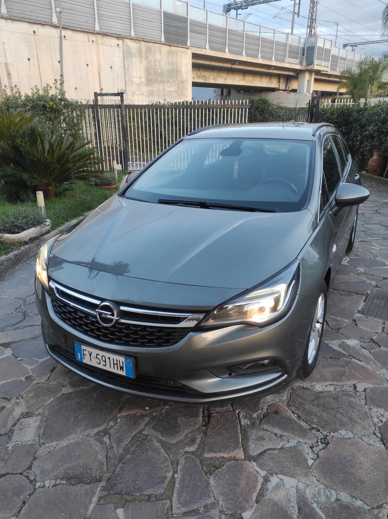 Opel Astra 1.6 CDTi 136CV Start&Stop Sports Tourer Innovation