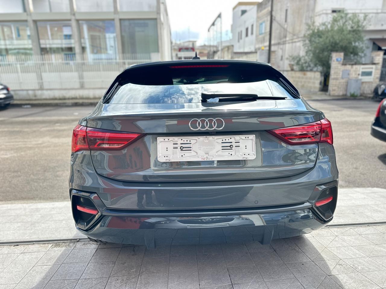 Audi Q3 35 TDI S tronic -2024 MATRIX/21"/APPLECAR PLAY