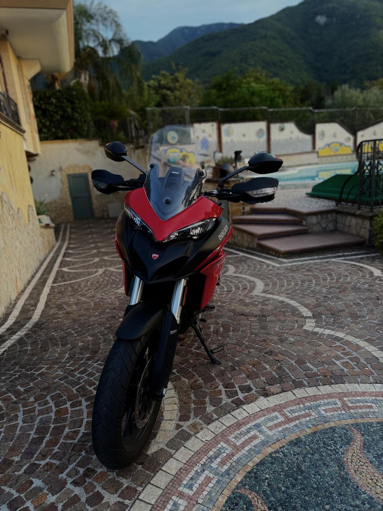 Ducati Multistrada 950