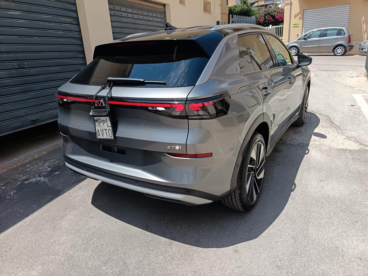 Volkswagen T-Roc 1.5 TSI DSG Life Nuova da immatricolare