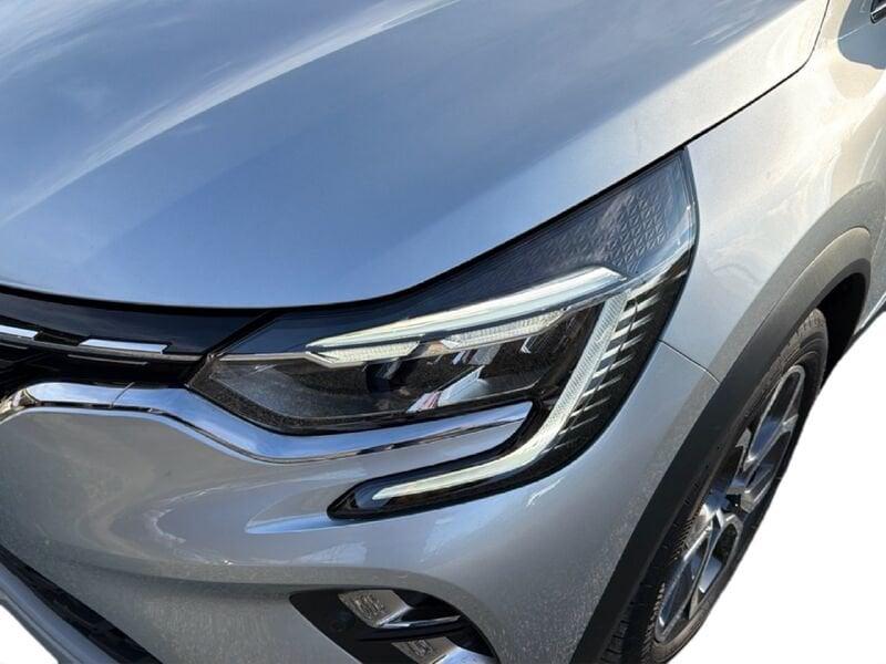 Renault Captur E-Tech hybrid 1.6 E-TECH HEV 105 TECHNO FAST TRACK AT