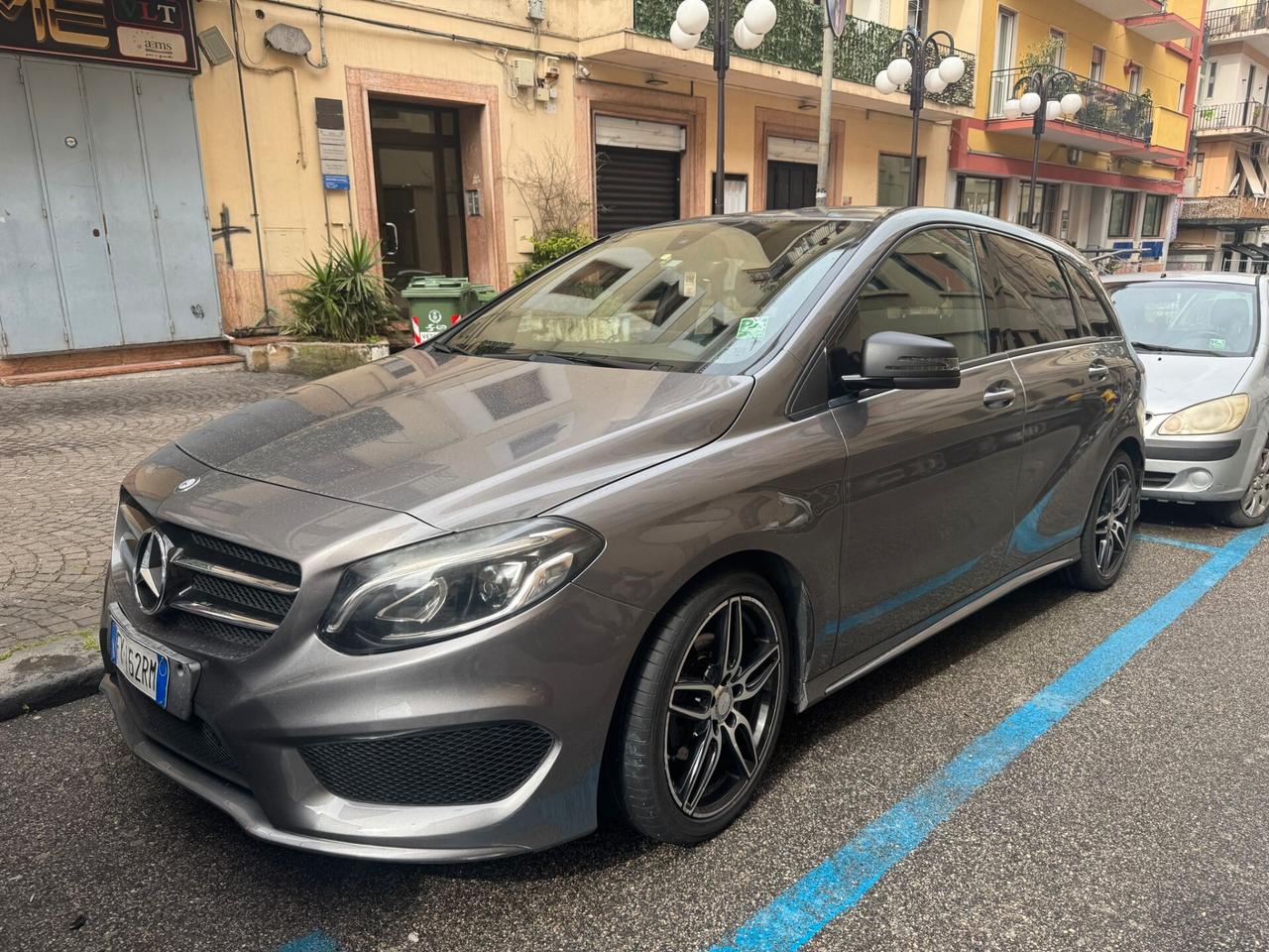 Mercedes-benz B 200 d Automatic Sport