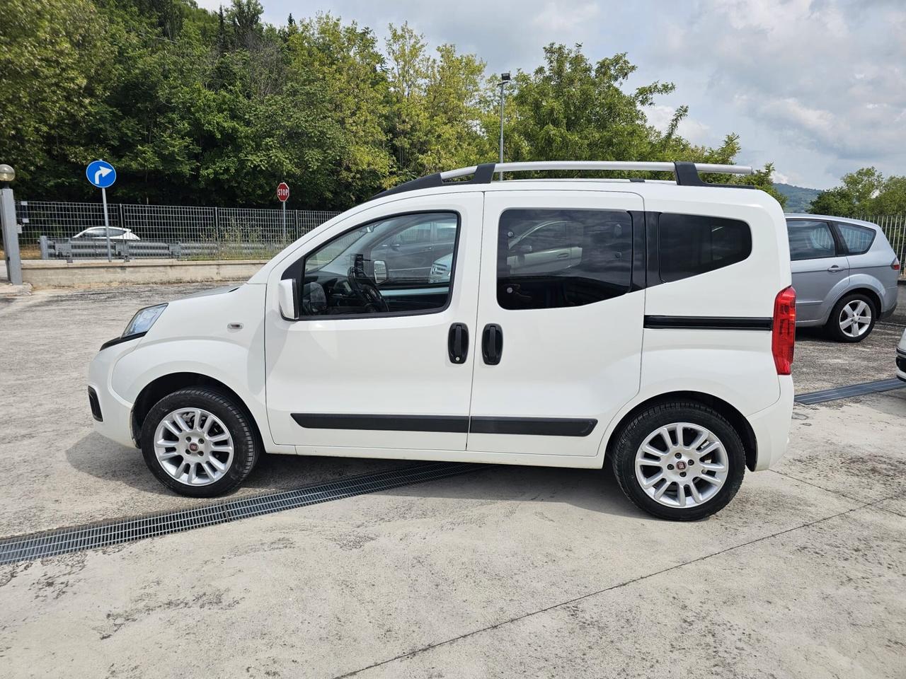 Fiat Qubo 1.4 8V 77 CV Lounge Natural Power