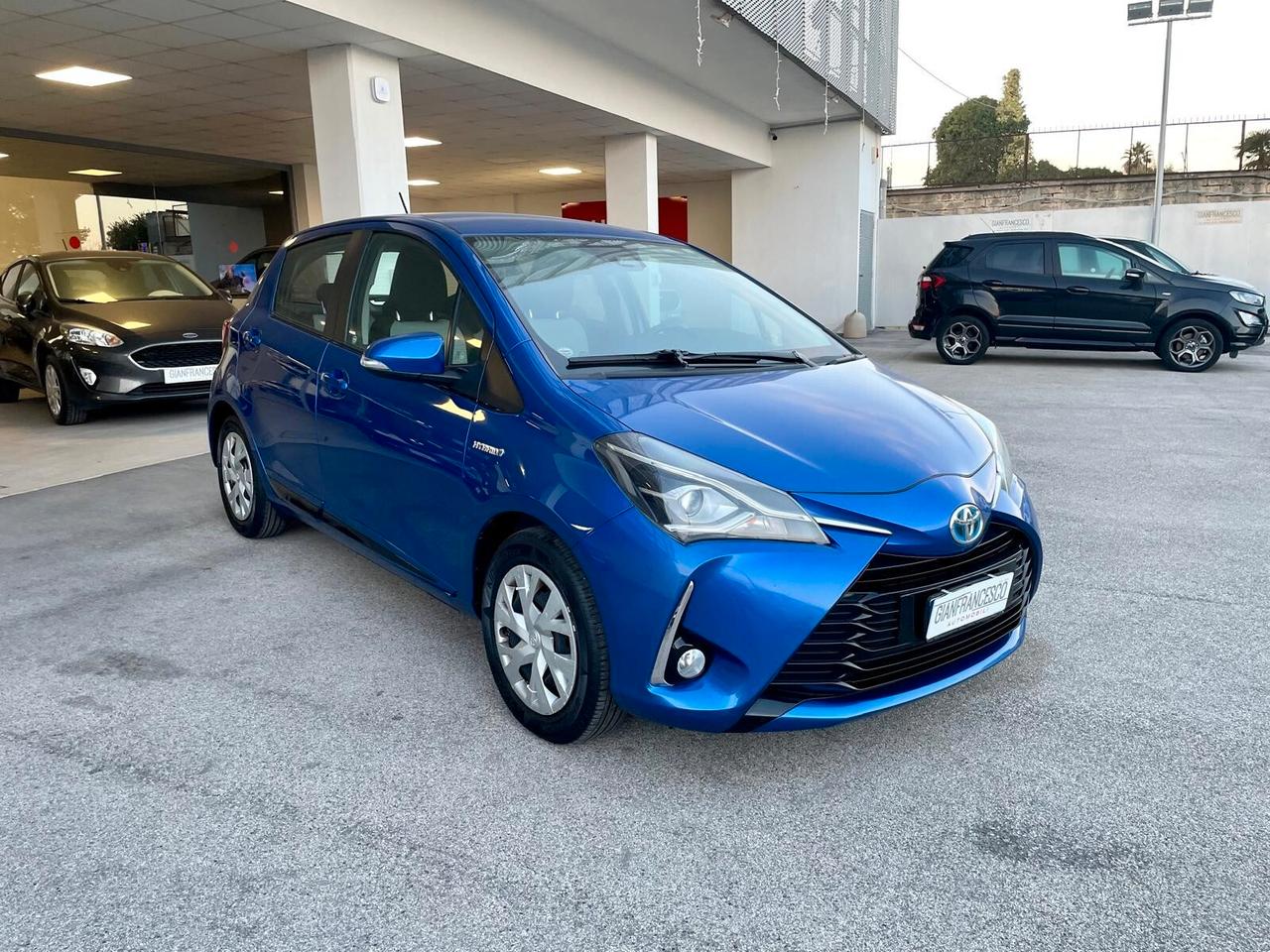 Toyota Yaris 1.5 Hybrid 5 porte Active