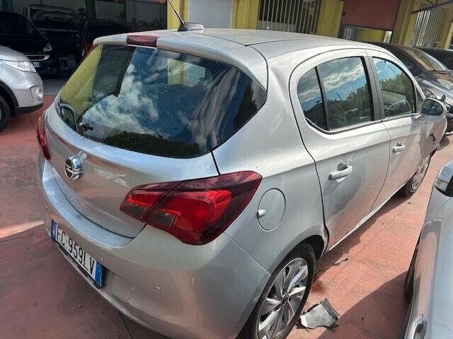 Opel Corsa 1.4 90CV GPL Tech 5 porte Cosmo