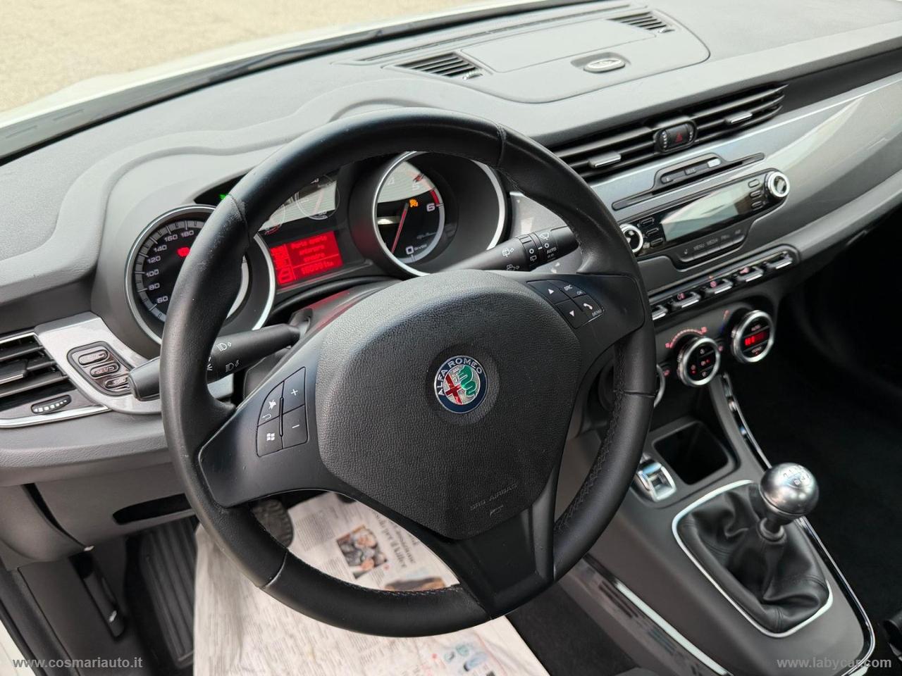 ALFA ROMEO Giulietta 1.6 JTDm-2 105 CV Distinctive