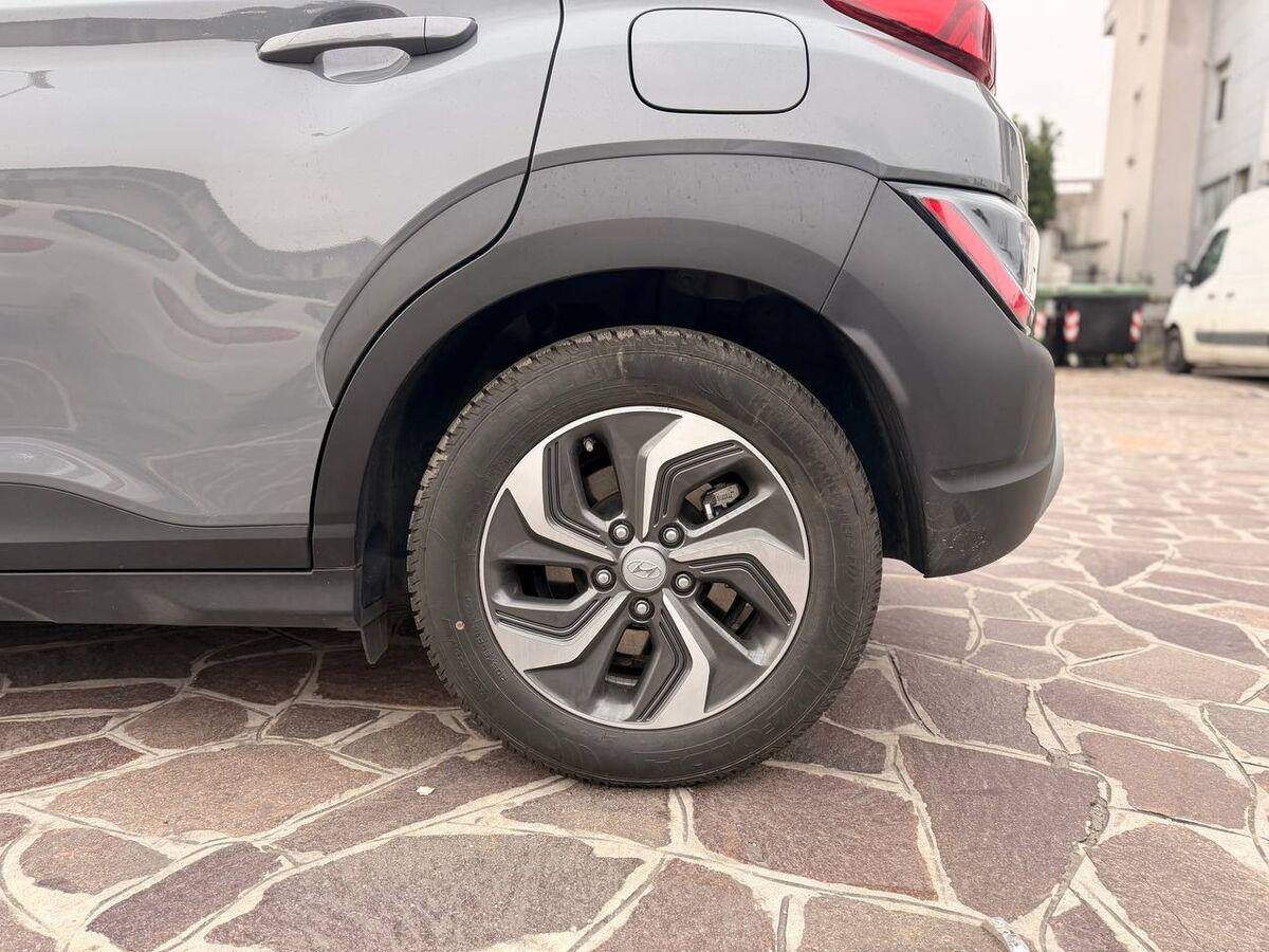 Hyundai Kona 1.6 gdi hev Xtech 2wd 141cv dct