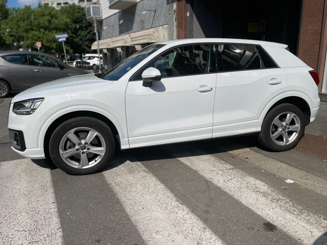 AUDI Q2 Admired 40 TFSI