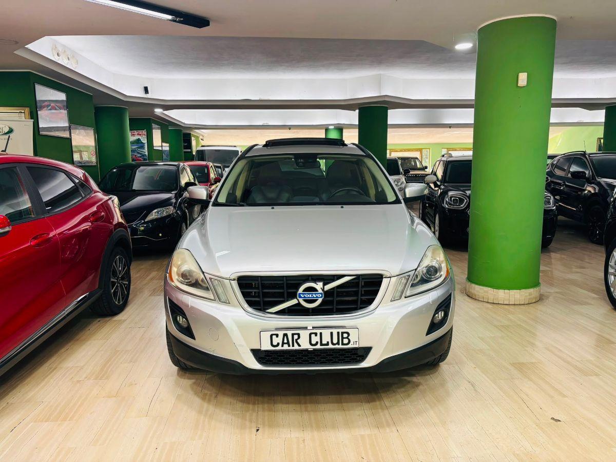 Volvo XC60 2.4 D5 Automatica AWD Tetto Summum
