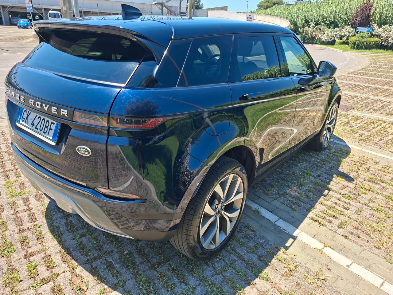 Land Rover Range Evoque 2.0D I4 163 CV R-Dynamic S