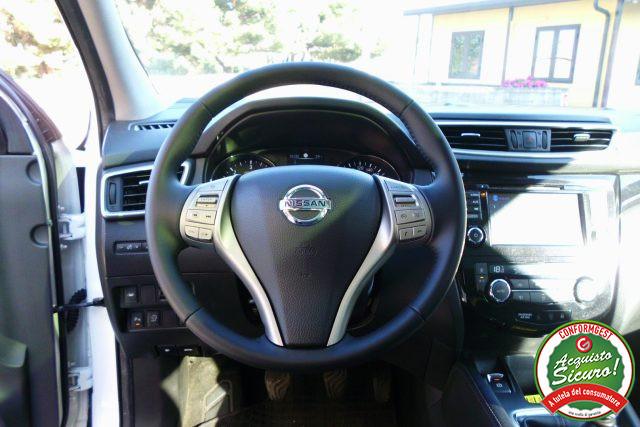 NISSAN Qashqai 1.5 dCi N-Connecta