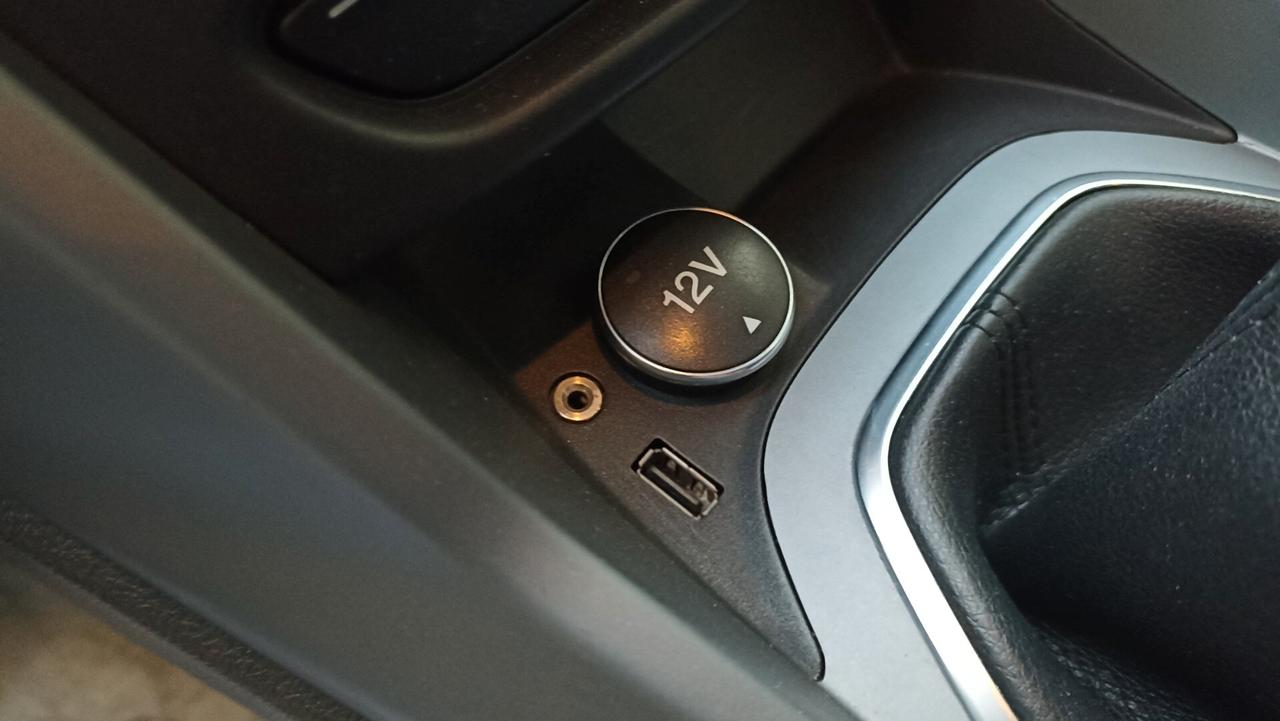 Ford B-Max 1.5 TDCi 75 CV Titanium