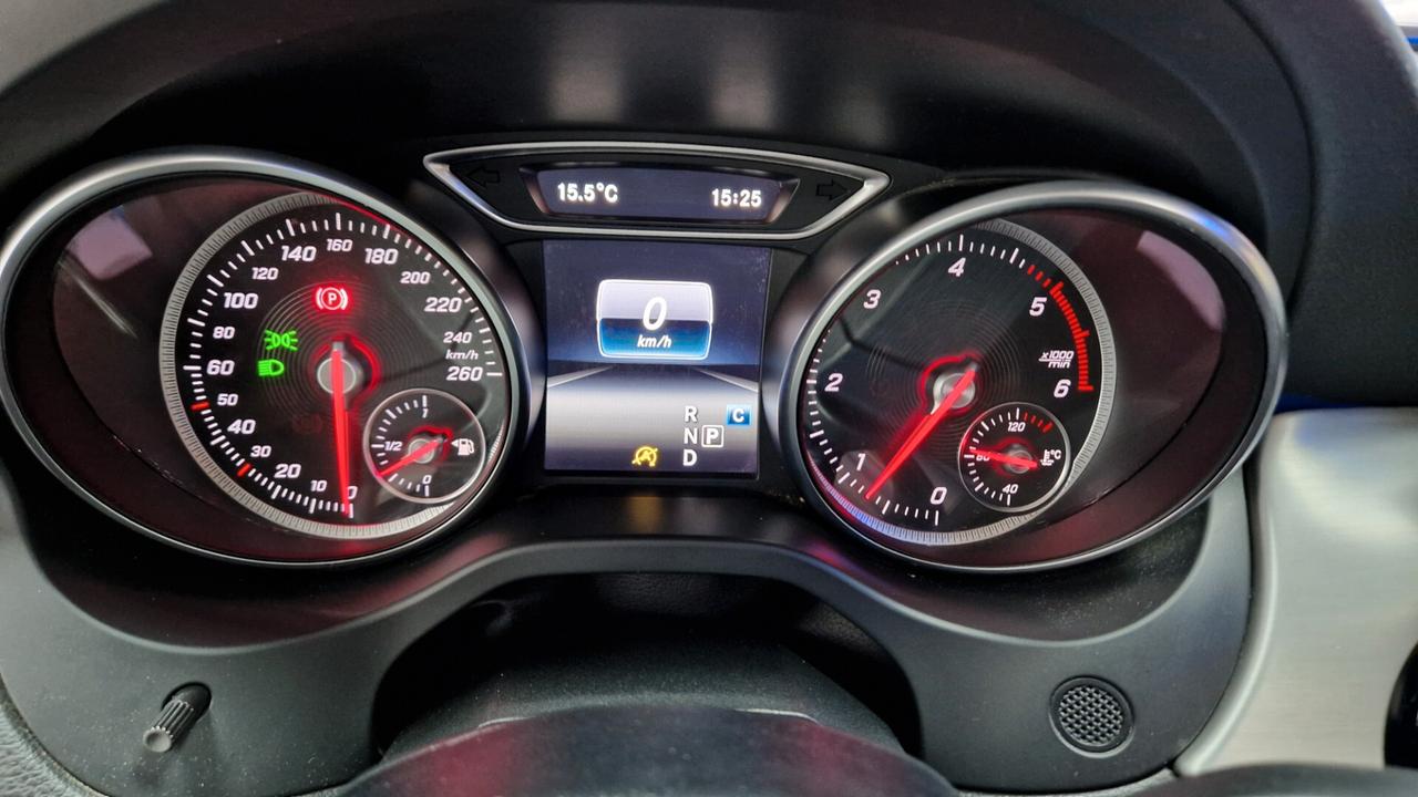 Mercedes-benz CLA 200 d Automatic Premium
