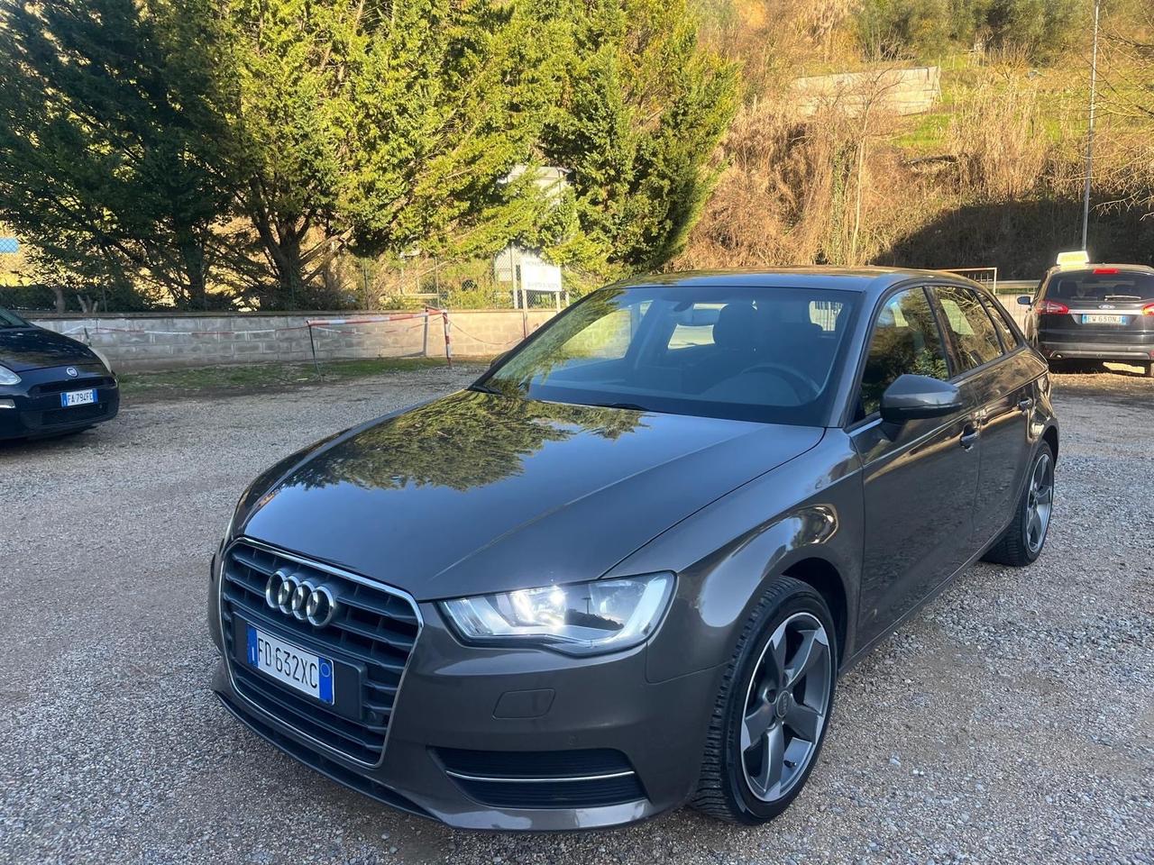 Audi A3 1.6 Diesel - Neopatentati - Automatico