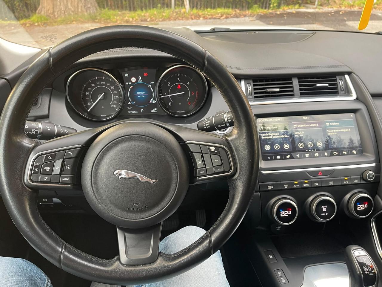 Jaguar E-Pace 2.0D 150 CV AWD aut. R-Dynamic HSE