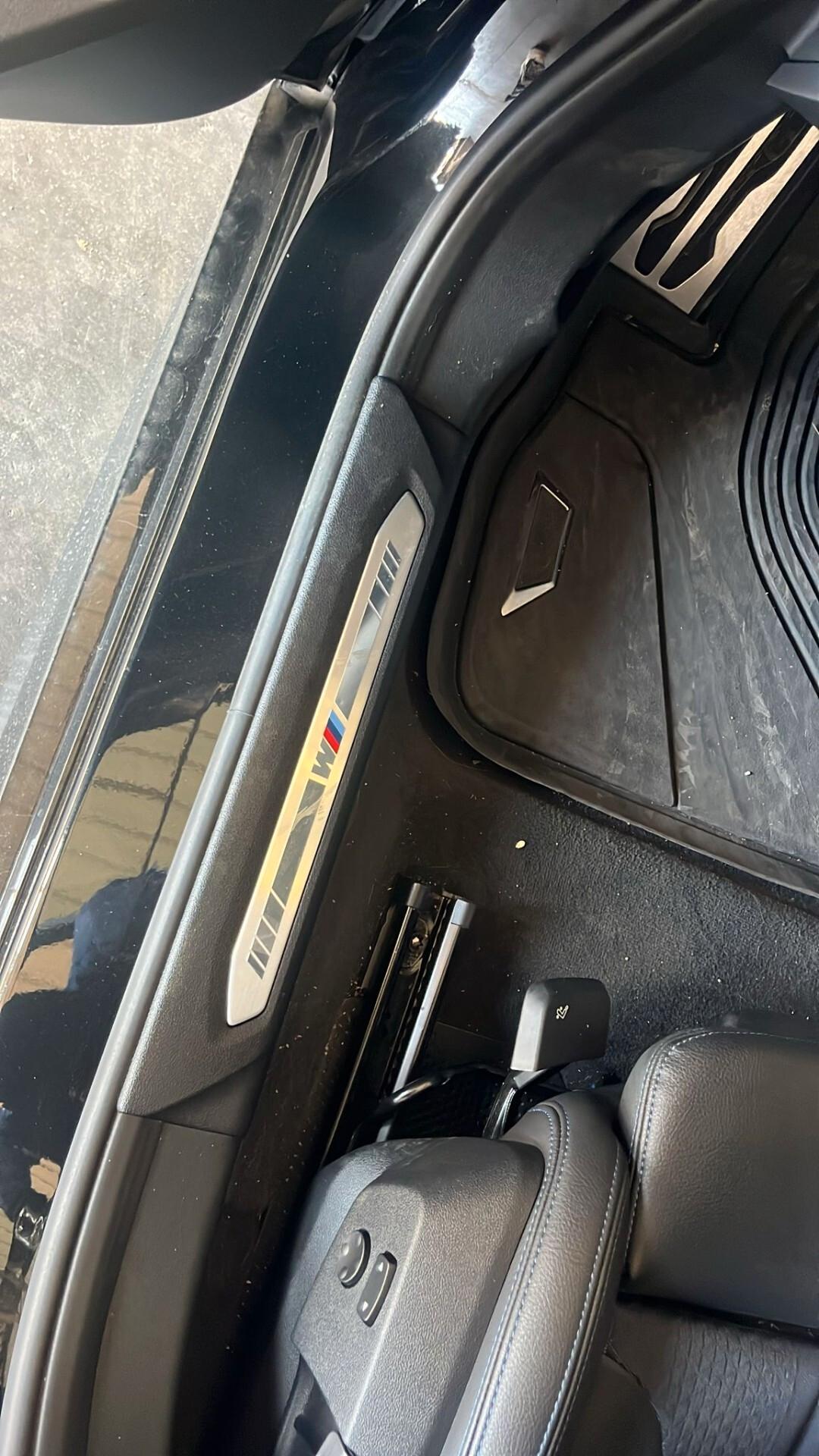 Bmw 116 116d 5p. Msport