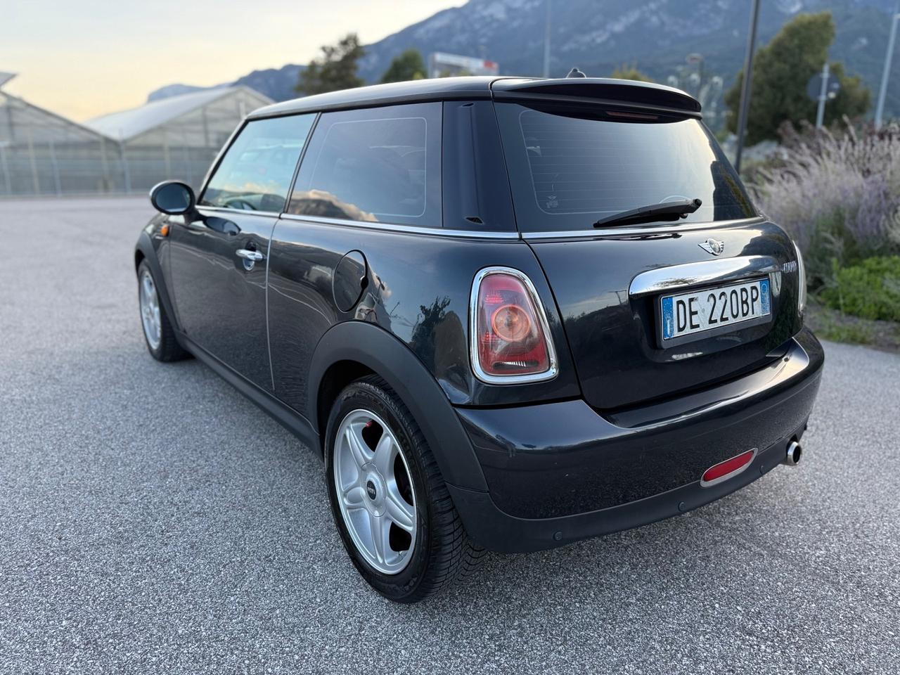 Mini 1.6 16V 120cv R56 OK NEOPATENTATI