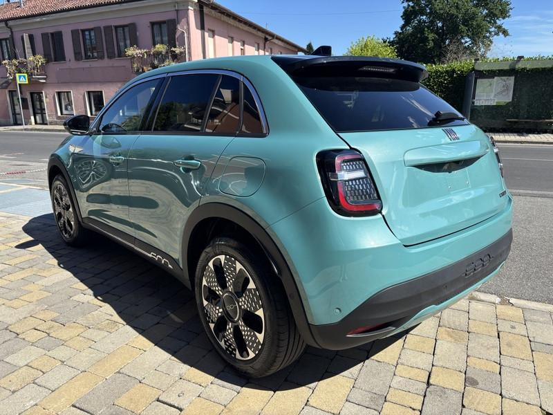 Fiat 600 1.2 hybrid La Prima 110cv auto LED-NAVI-18"