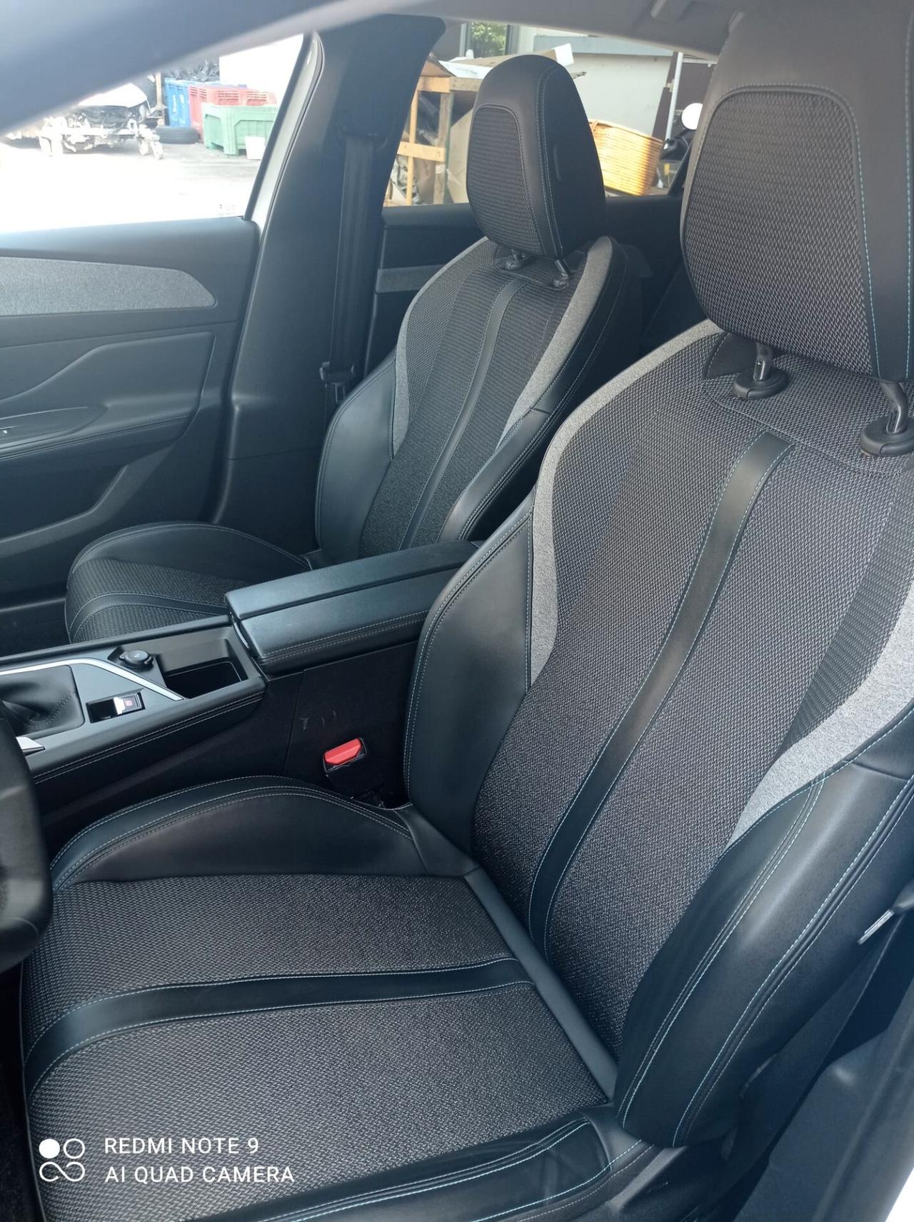 Peugeot 308 BlueHDi 130 S&S Allure