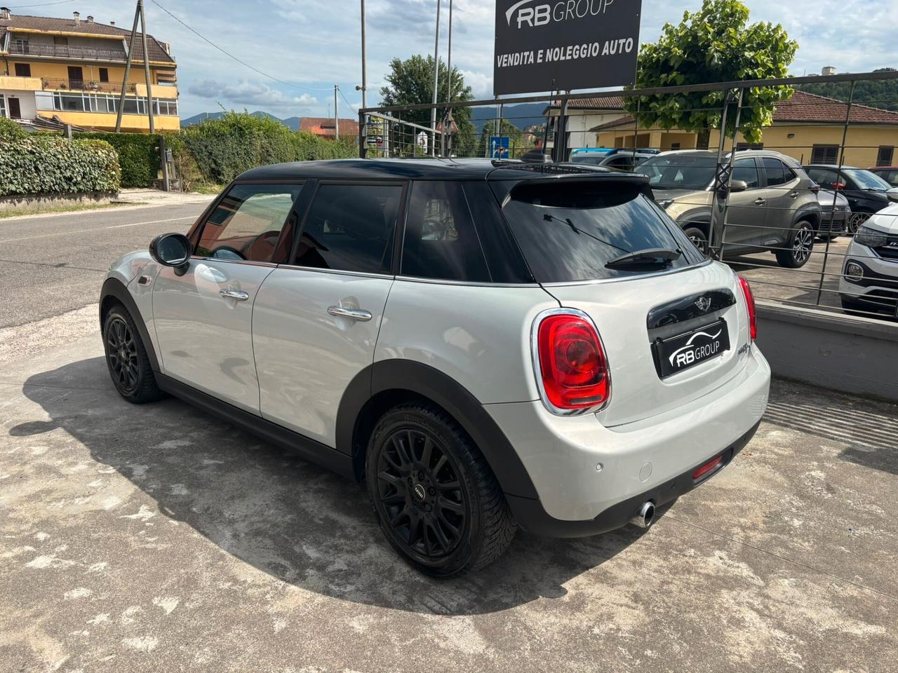 Mini 1.5 Cooper D Business XL