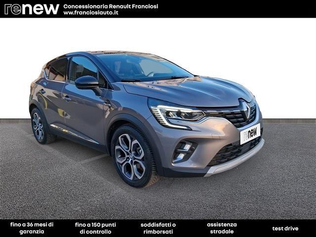 RENAULT Captur E-TECH Hybrid 145 FAST TRACK 2023