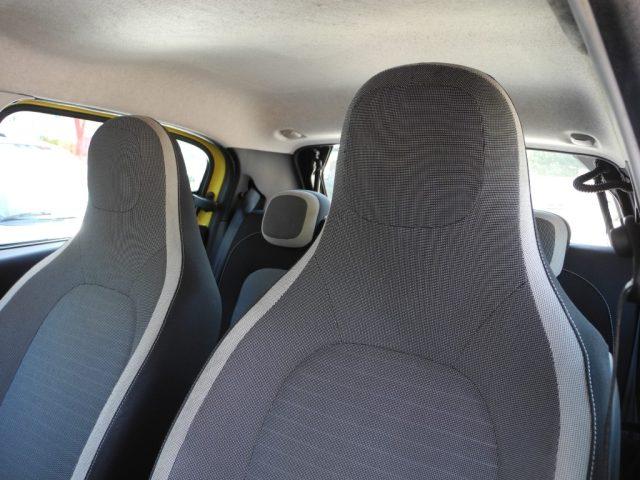 RENAULT Twingo 1.0 SCe Zen 5p. - OK NEOPATENTATI - "DA VETRINA"