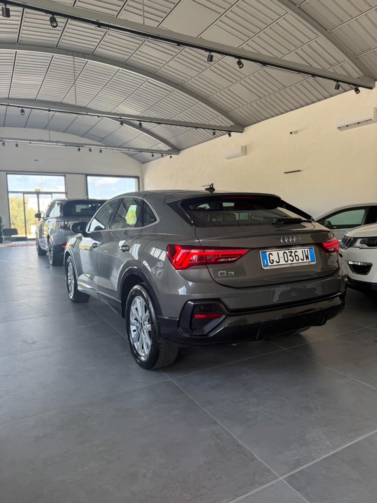 Audi Q3 SPB 35 TDI S tronic Business Plus