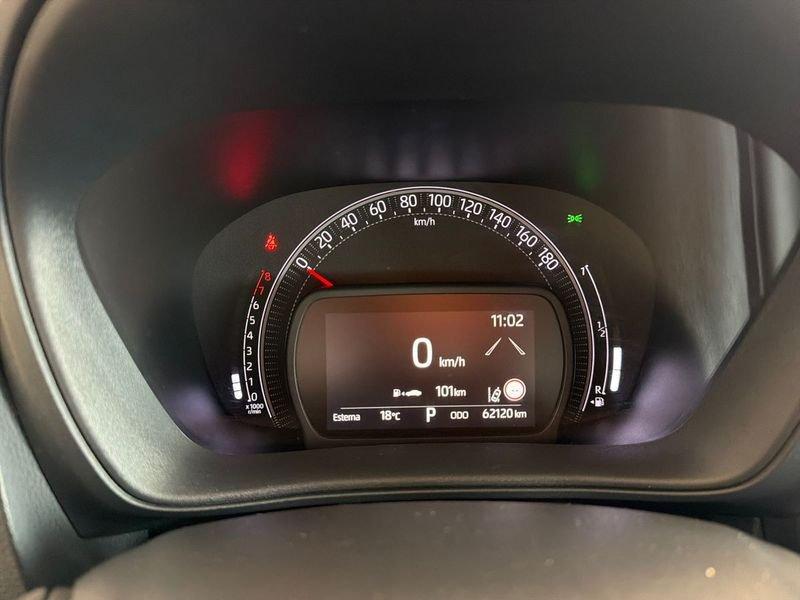 Toyota Aygo X 1.0B (72 CV) Active S-CVT