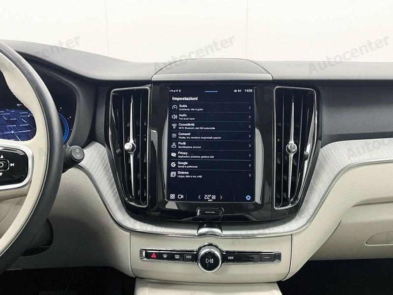 Volvo XC60 B4 (d) AWD AUT PLUS DARK **AUTOCARRO N1**