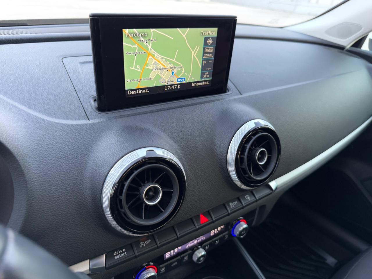 AUDI A3 Sportback 1.6 Tdi Admired S-LINE-Led Navi