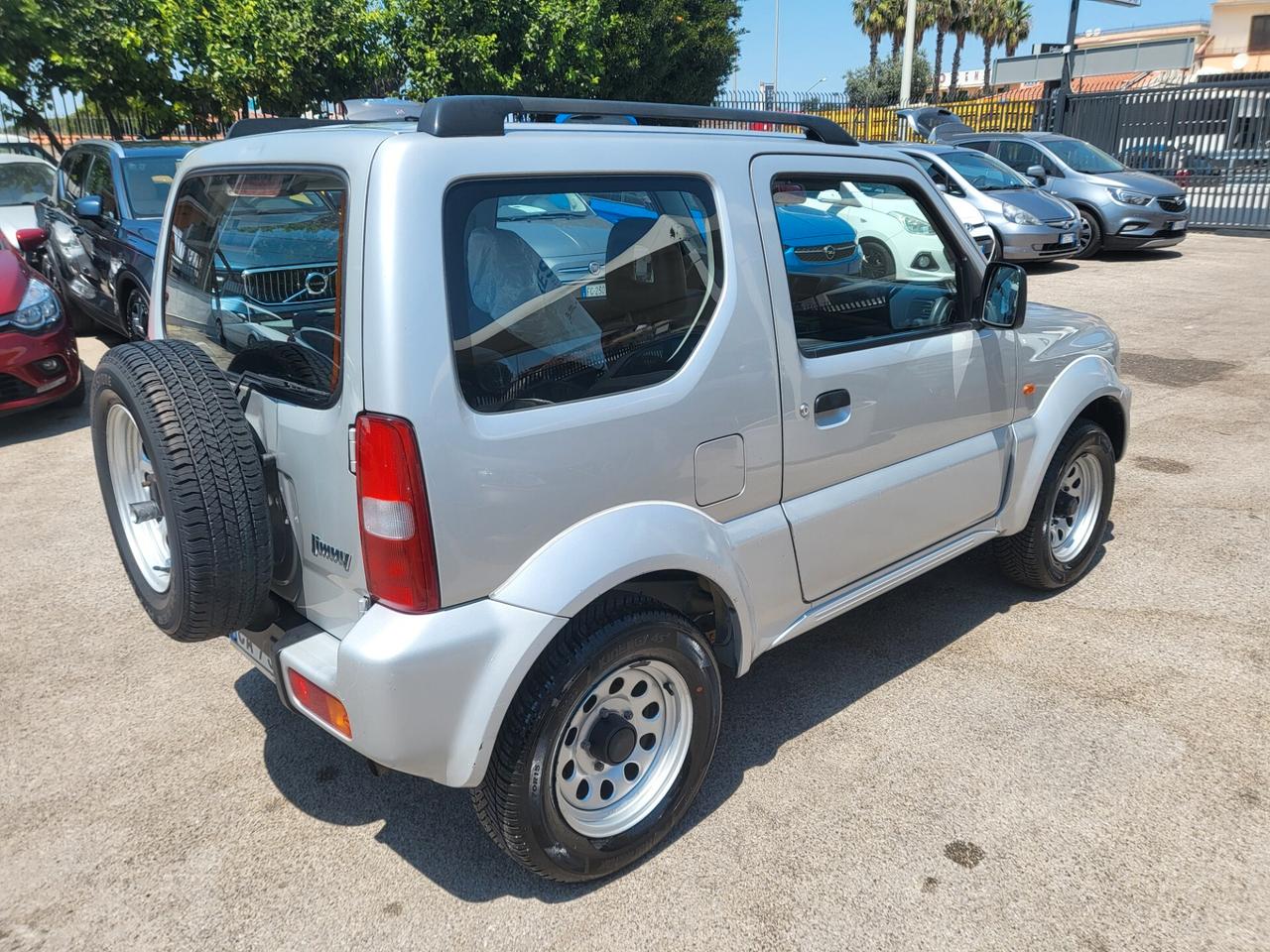 Suzuki Jimny 1.3i 16V cat 4WD JLX