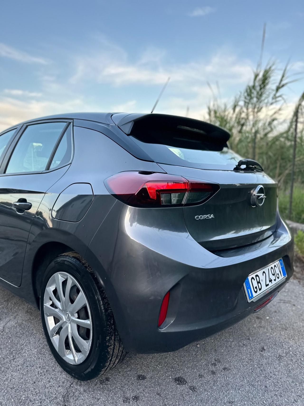 Opel Corsa 1.5 D 100 CV GS Line