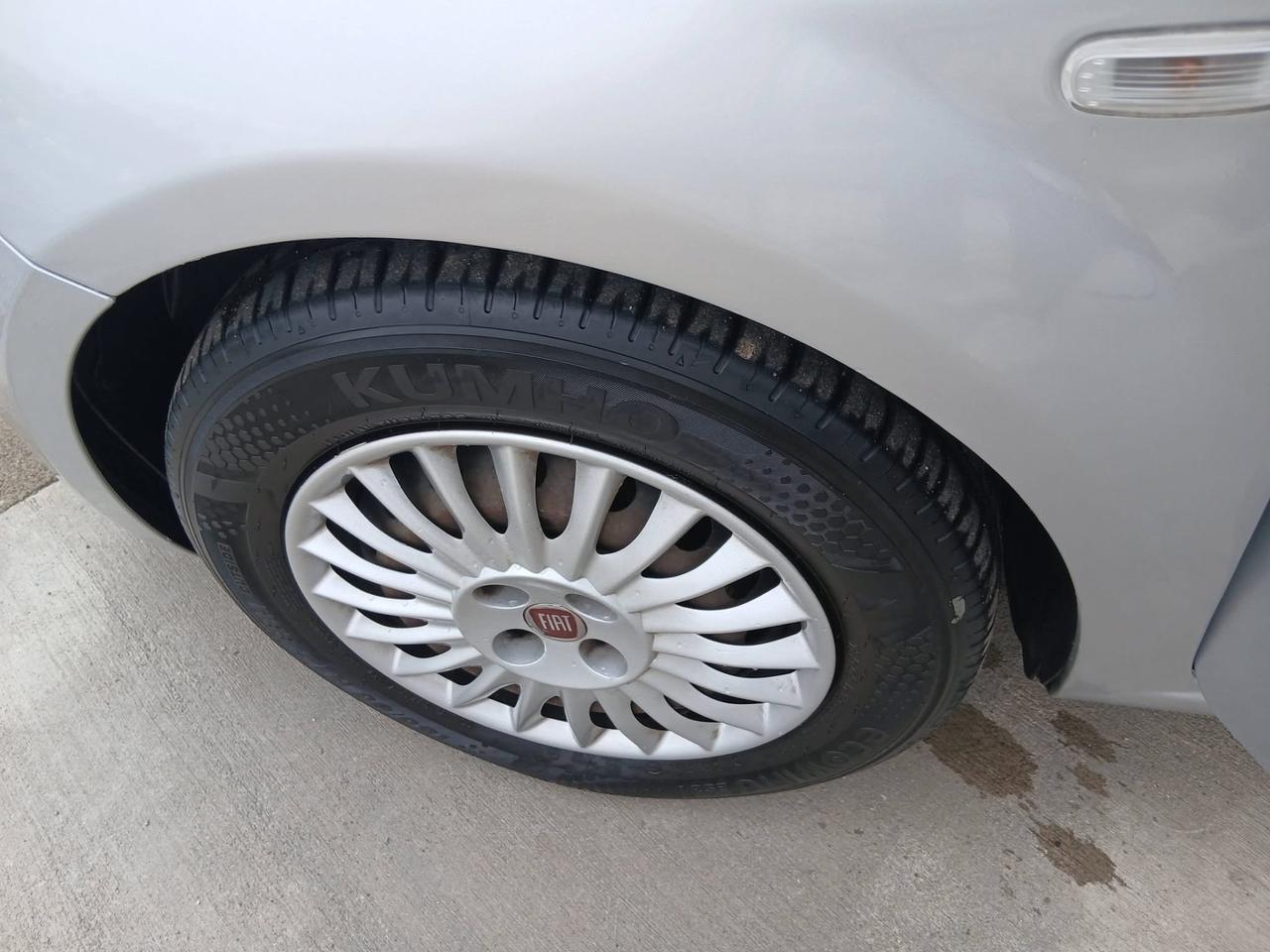 Fiat Punto 1.3 MJT II S&S 95 CV 5 porte Street