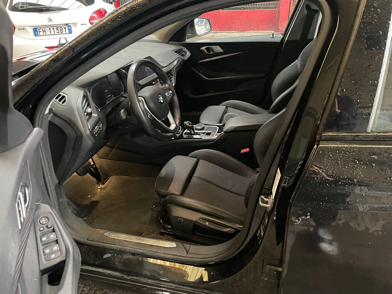 BMW 118i 140Cv. SPORT AUTOMATICA