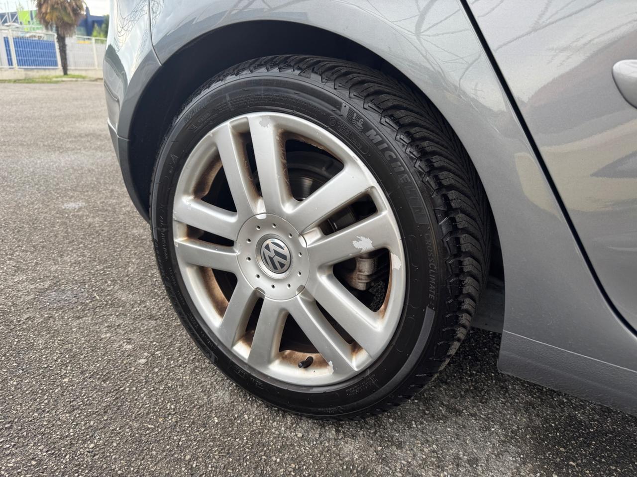Volkswagen Golf 2.0 16V TDI 5p. Sportline DSG