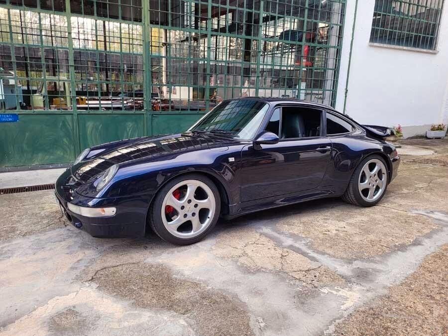 Porsche 911 964 Carrera 2 Look 993 Turbo – 1992