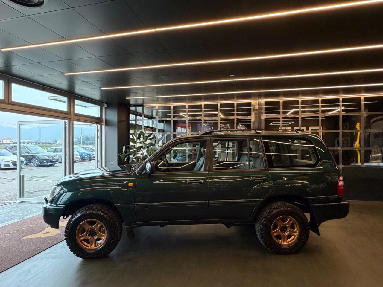 Toyota Land Cruiser 100c 4.7i V8 32V aut. -7 Posti-